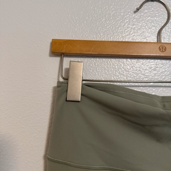lululemon - Wunder Train High-Rise Light Green Crop Legging - Size 12 - Picture 5 of 12